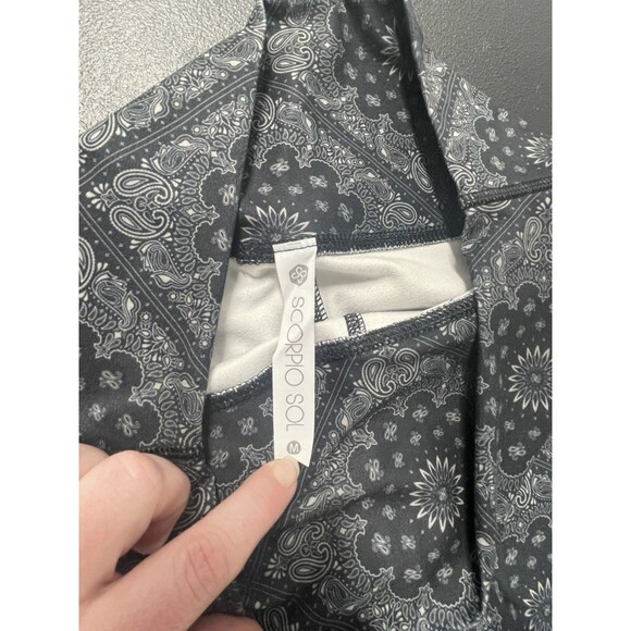 Scorpio Sol 2 Pair of High Waisted Women’s Medium Leggings**2 Pair** NWT - Picture 7 of 14